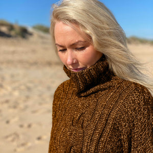 Close view of the Hedda Cable Roll Neck #150 collar in Scandi Wool Toffee