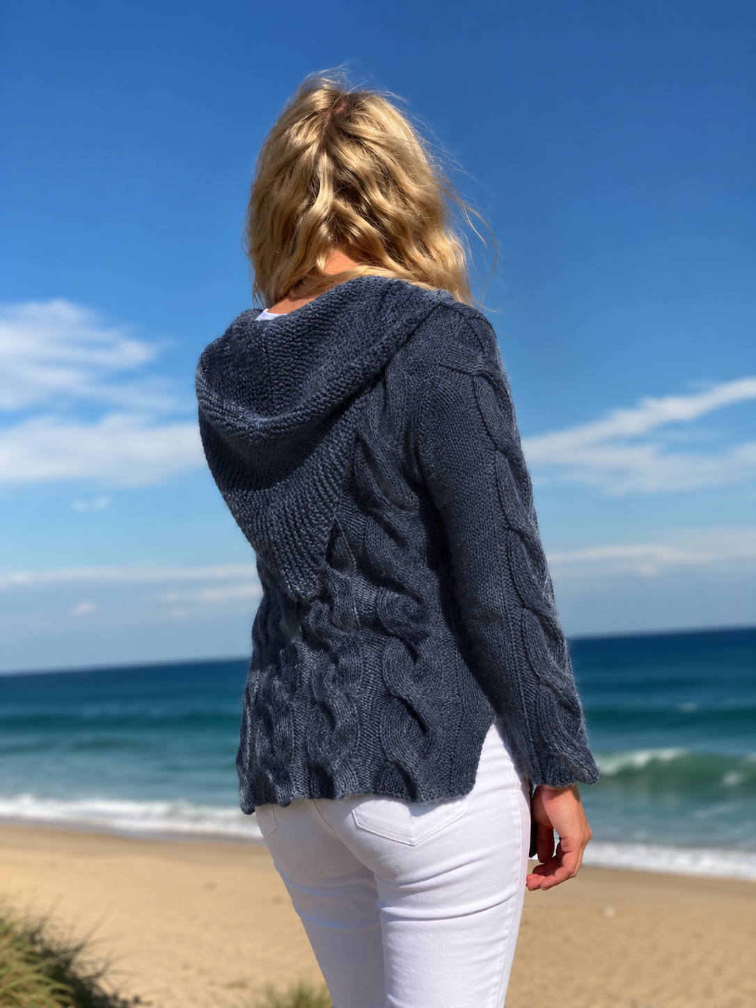 HILLEVI - Hooded Sweater #172