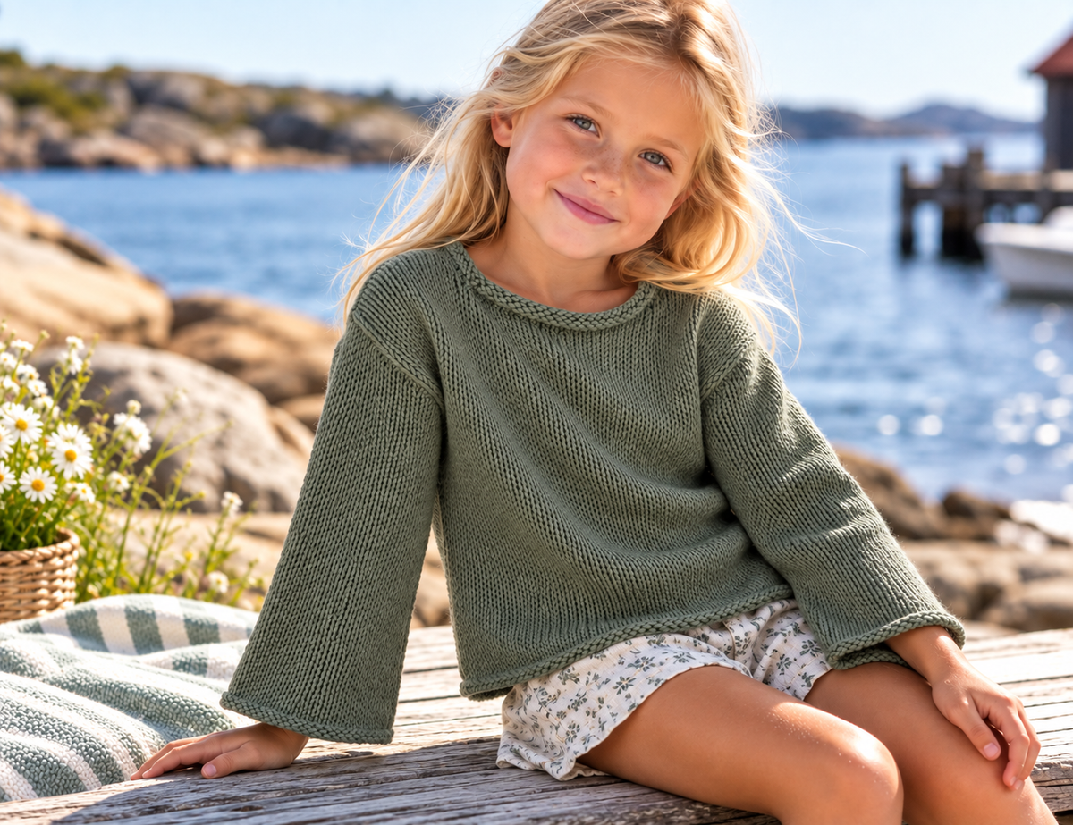 IDA Girls Flared Sweater #118 - Anette Eriksson Design