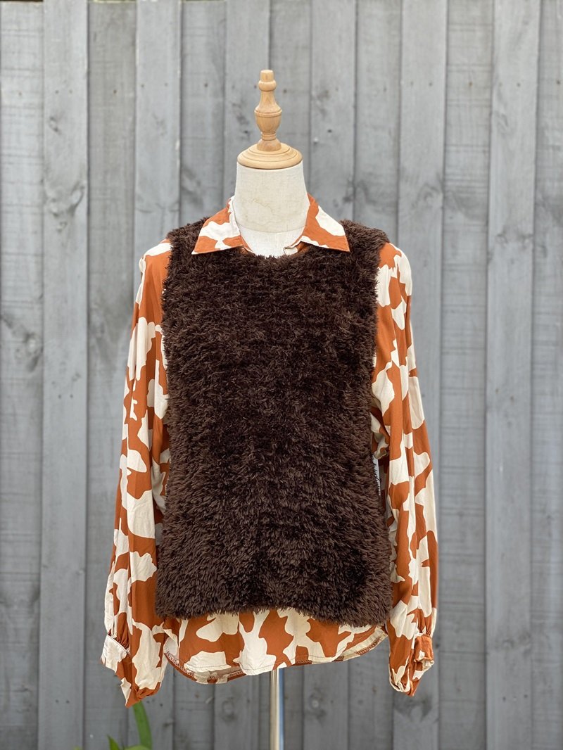 FAUX FUR VEST - 131-23