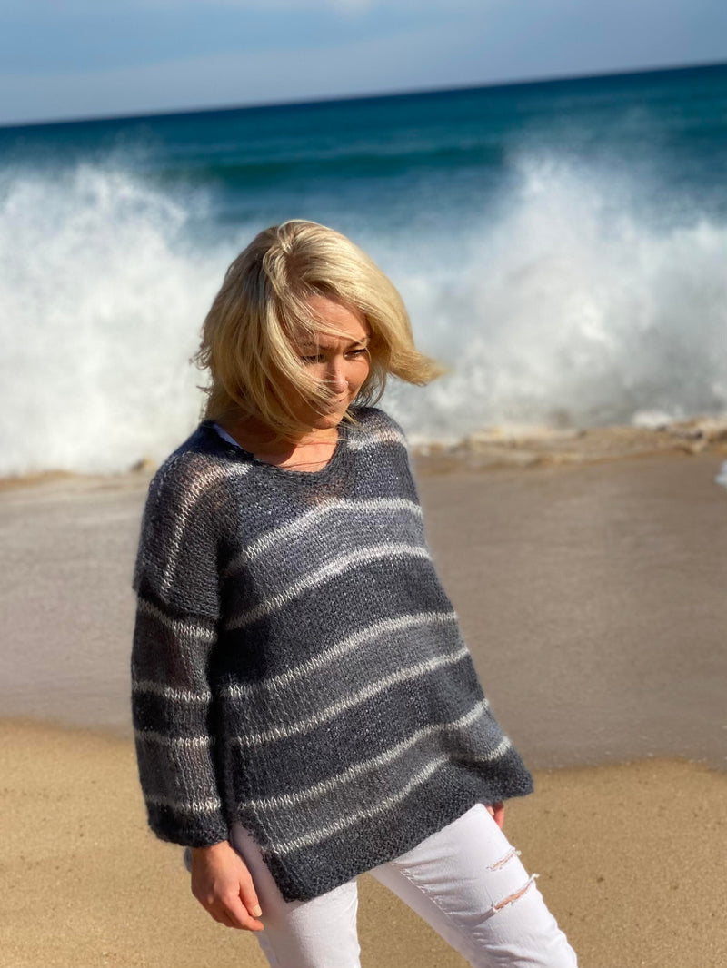 COMFY V-NECK - knitting pattern #188