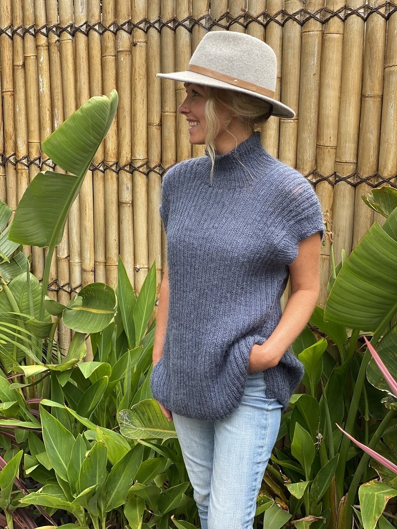 MINIMALIST VEST - knitting pattern #198