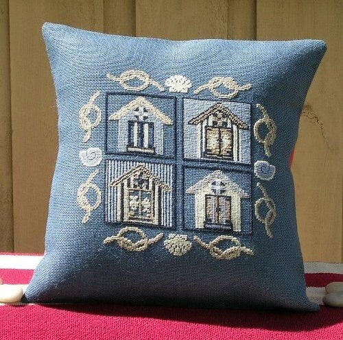 BEACH HOUSE - needlepoint pattern