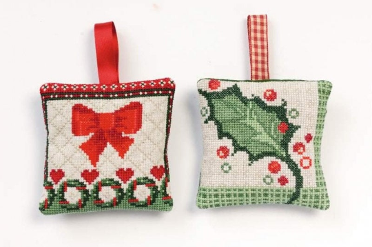 CHRISTMAS DECORATIONS - cross stitch pattern - Anette Eriksson Design
