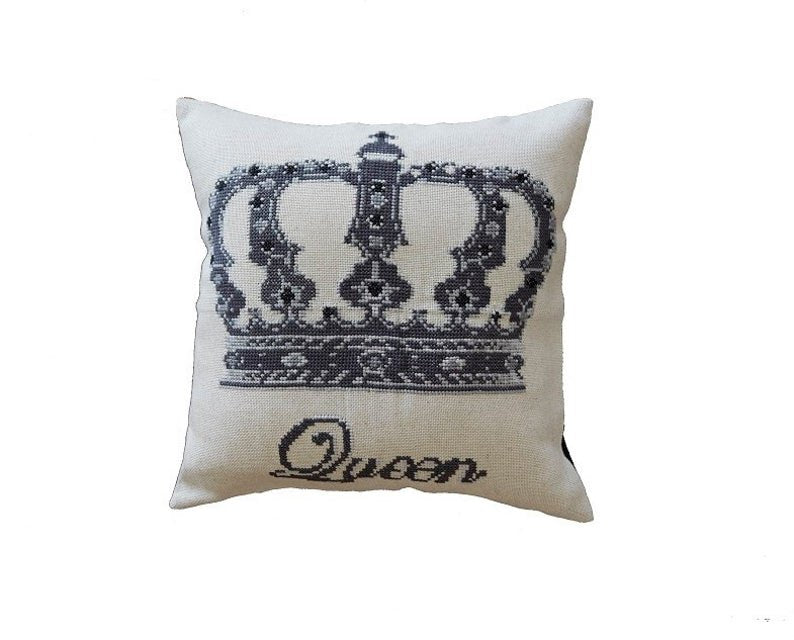 QUEEN - cross stitch pattern