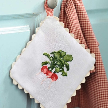 Cross stitch kit ,VEGETABLES,cross stitch,needlepoint,embroidery,handmade,diy,kitchen,garden,scandinavian,radish,green,anette eriksson