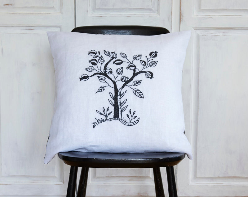 TREE - embroidery kit